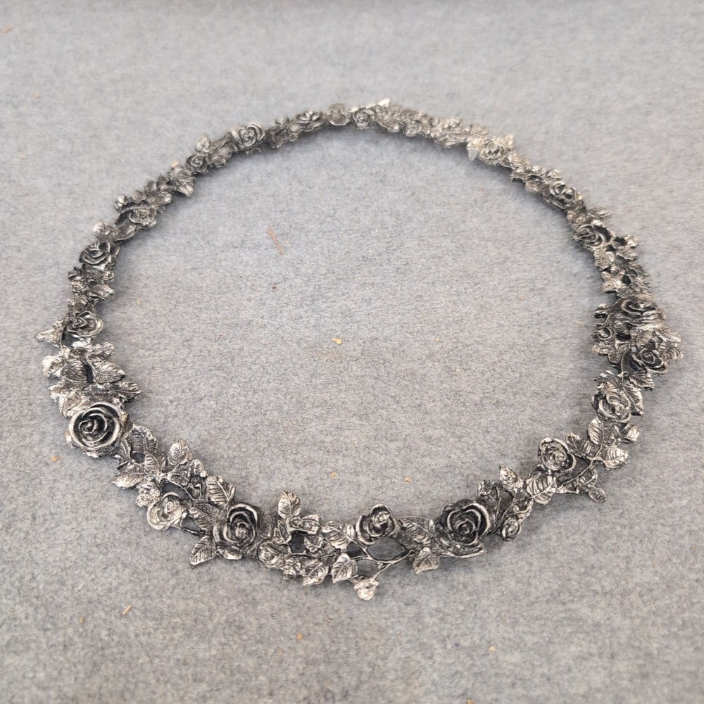 Vintage Silver Tone Cast Metal Rose Floral Wreath Stand Circular